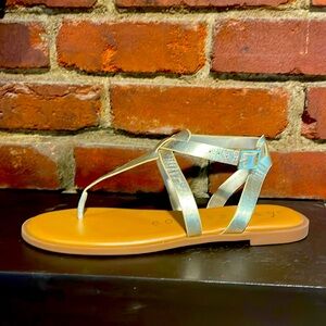 Copper Key Light Gold Sandals